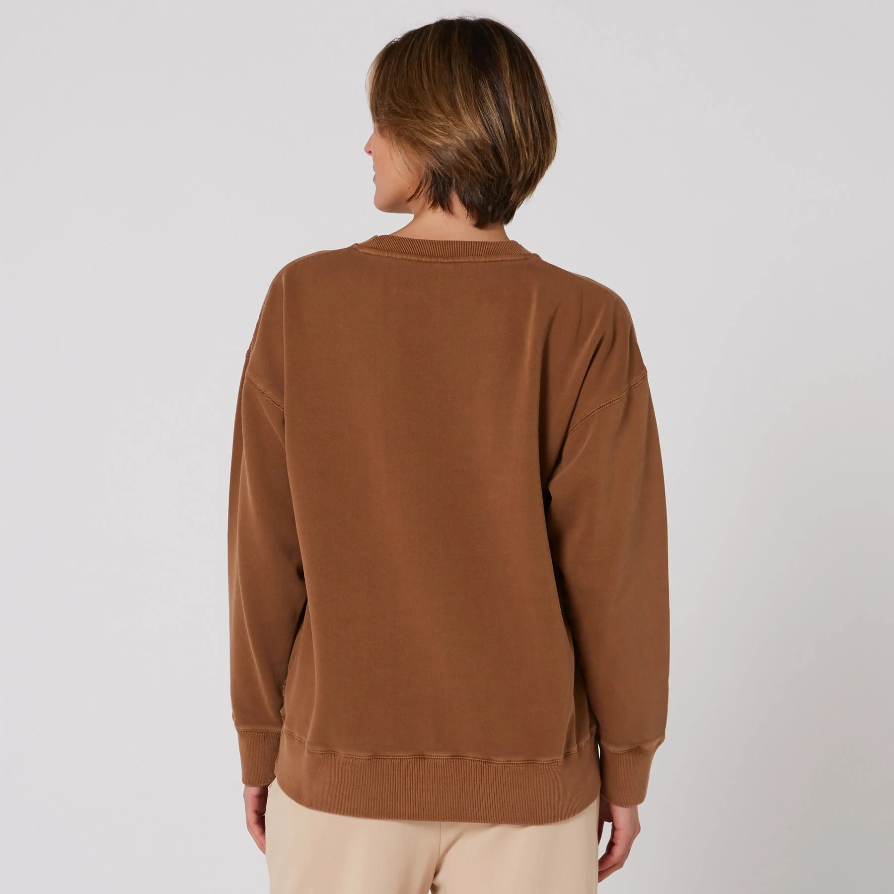 Priority Slouch Crew - Image 13
