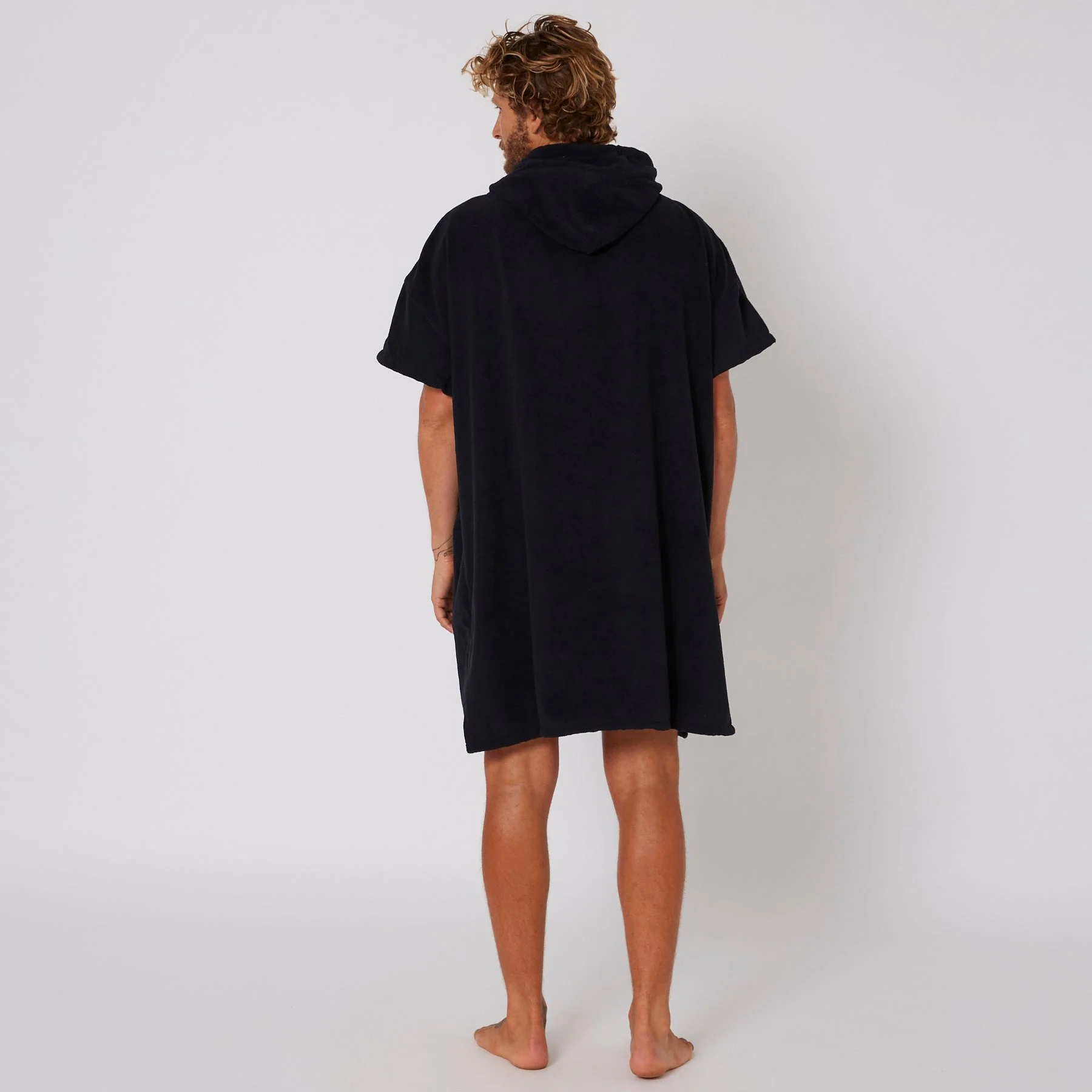 Dawnbreaker Hooded Poncho - Image 4