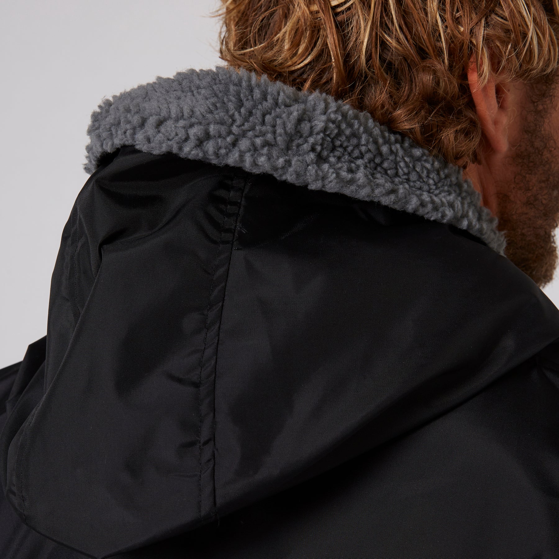 Super Storm Waterproof Poncho - Image 14